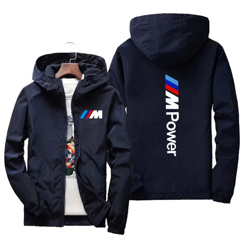 Тренч с принтом BMW 2025 года стильный и красивый куртка больших размеров весенний