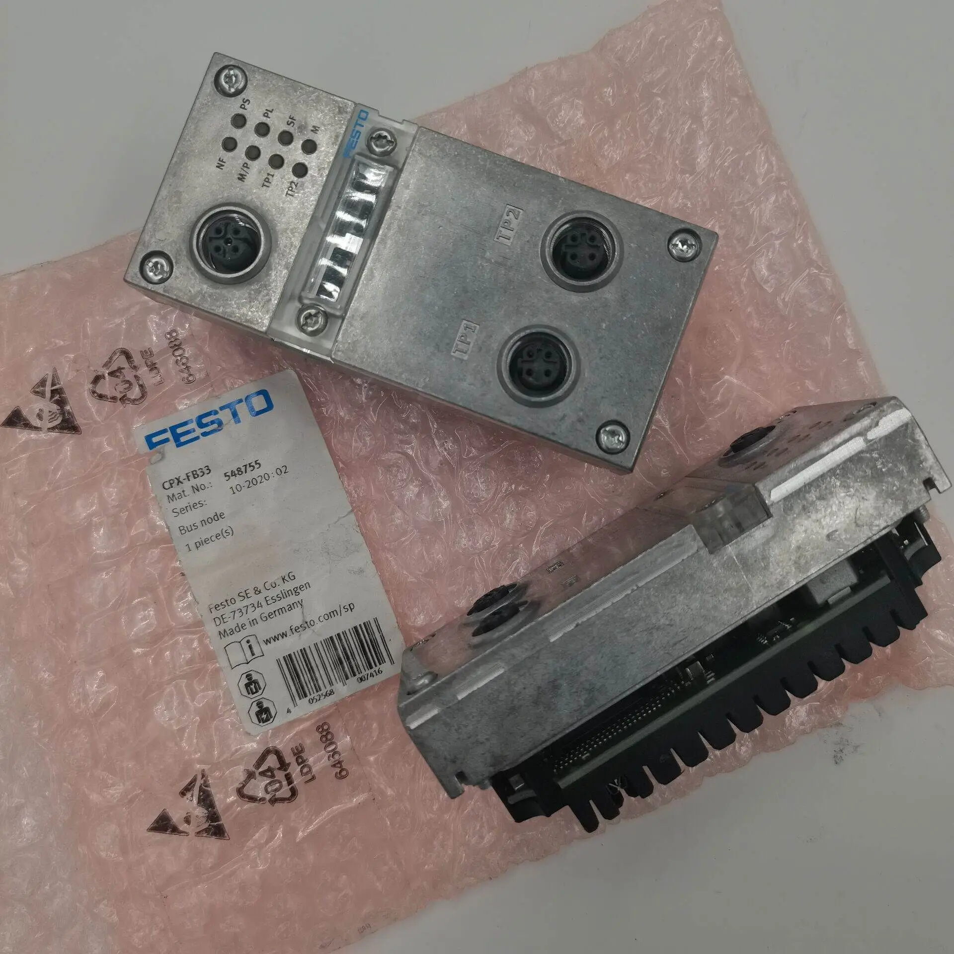 Импортированный узл шины FESTO Festo CPX-FB33 548755 Оригинал место