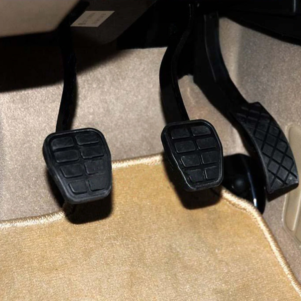 For SEAT Ibiza Mk1 021A Mk2 6K 1984 - 1999 2000 2001 2002 Rubber Brake Clutch Foot Pedal Pad Covers 321721173 7213141 6X0721173A images - 6