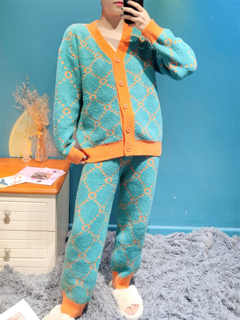 

Contrast soft plus-size loungewear women's autumn and winter thick cardigan pajama set to keep warm