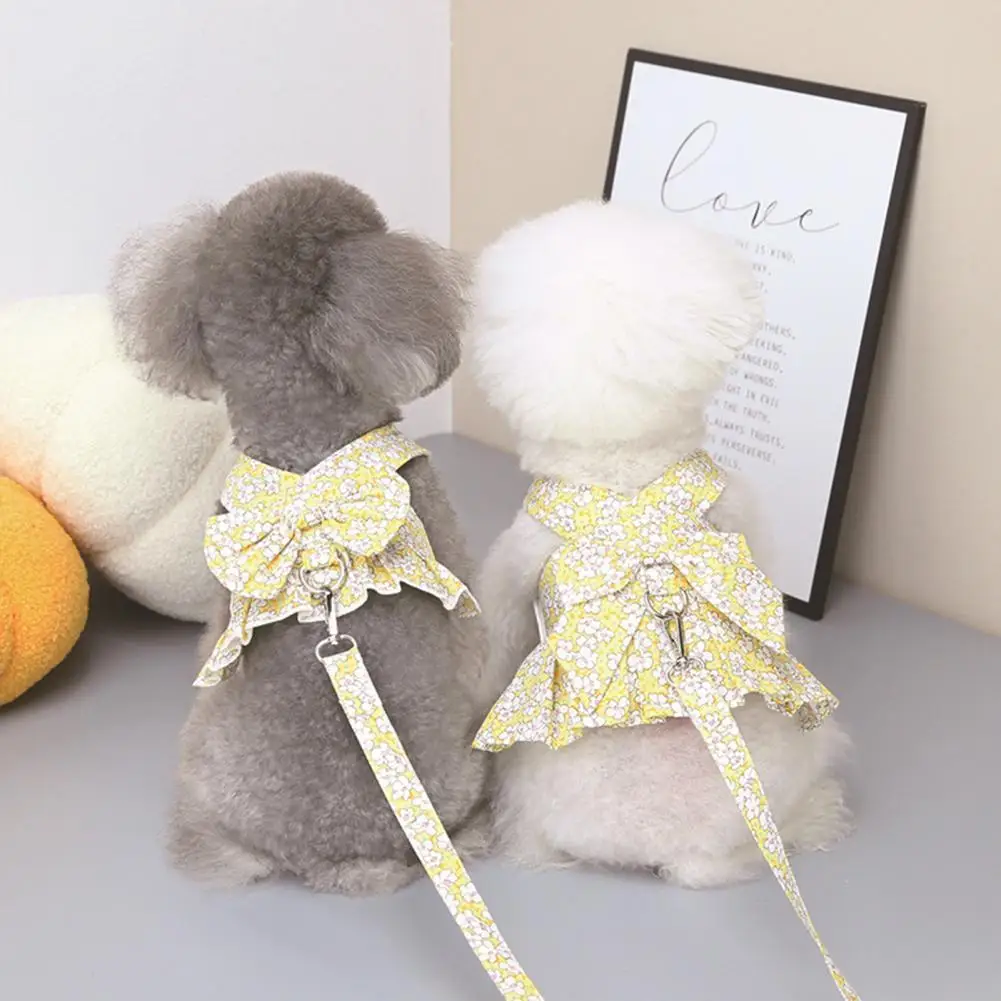 

Pet Dress Breathable Ruffle Trim Polyester Fashion Bowknot Floral Printing Puppy Dress Harness with Pulling Rope for Outdoors