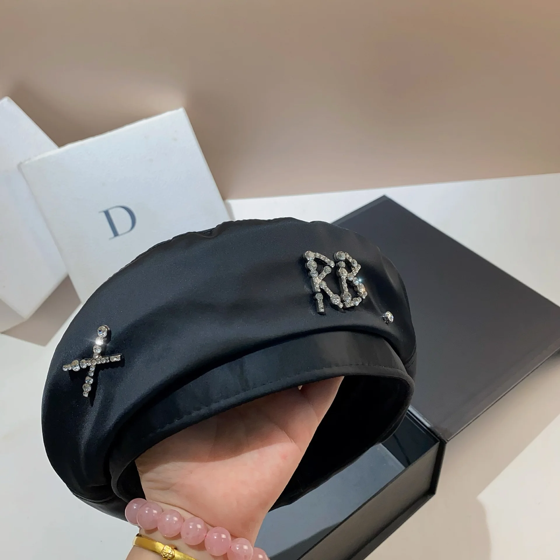 Роскошный Берет RB Украшенный Стразами Женская Шелковая Бархатная Шляпа Во