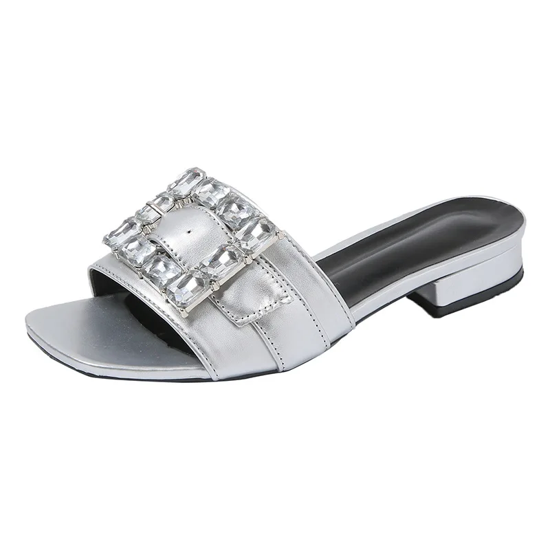Women's Sandals Summer Rhinestone Flat Bottom Elegant Sandals Women's Fashion Outdoor Beach Shoes 2023 New Women's Slippers