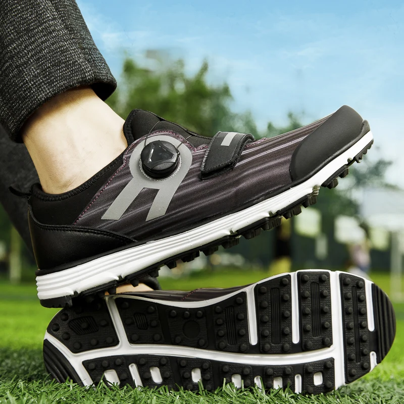Breathable Men Golf Shoes Professional Lightweight Outdoor Golf Sports Sneakers