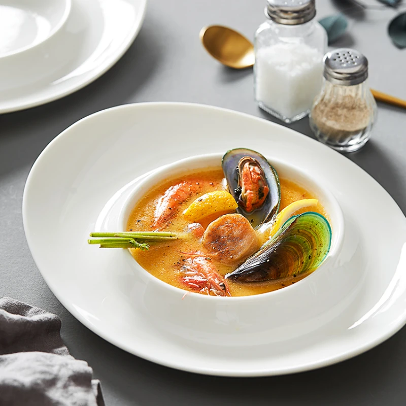 

White Ceramic Irregular Shaped Dish Dumpling Plate Hotel Restaurant Soup Plate Chinese Tableware Kitchen Cold Salad Plate
