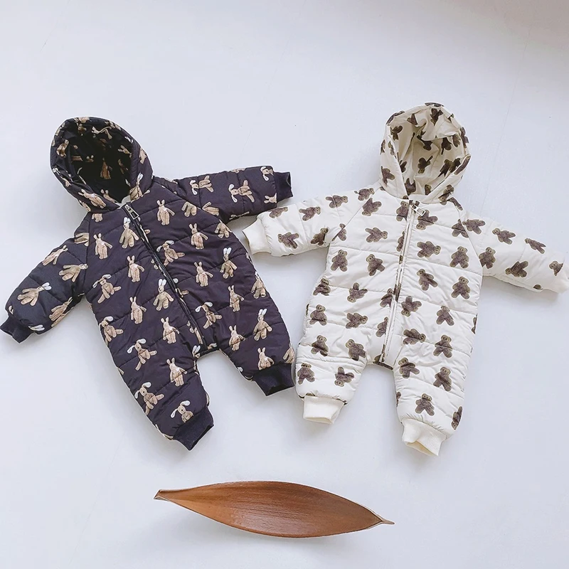 

LZH 2022 Winter Baby Clothes New Born Keep Warm Romper Little Bear Print Long Sleeves Jumpsuit With Hood Baby Boy Clothes 3-18M