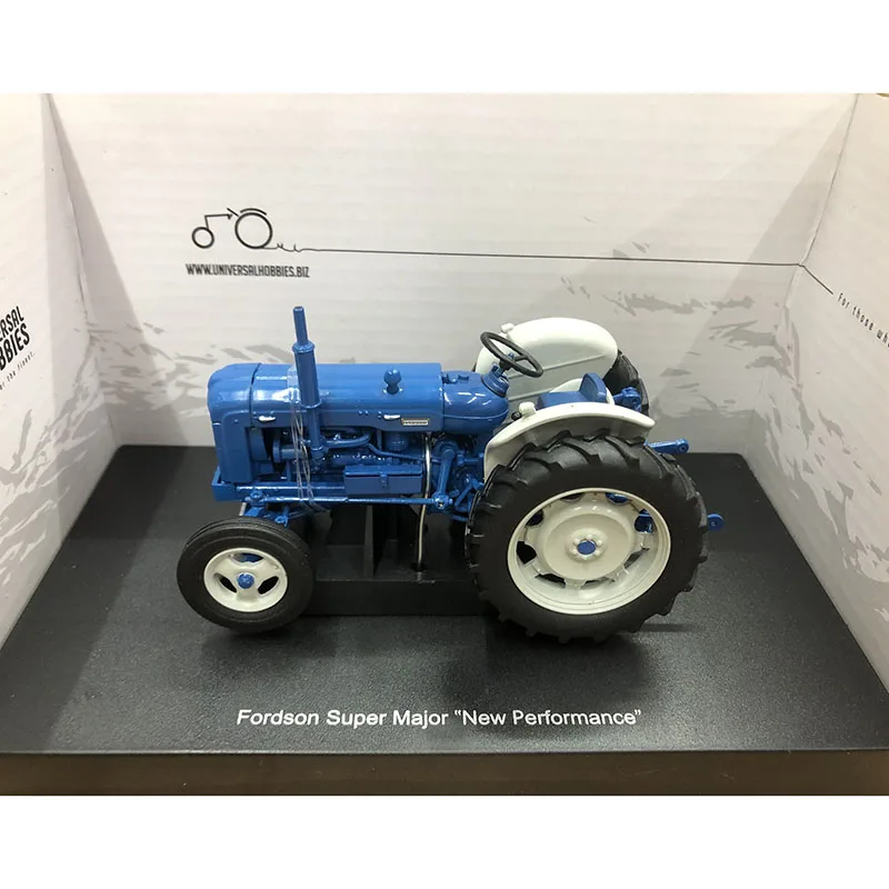 

UH Diecast 1:32 Scale Fordson Super Tractor Alloy Agricultural Vehicle Model Collection Souvenir Display Ornaments 4880