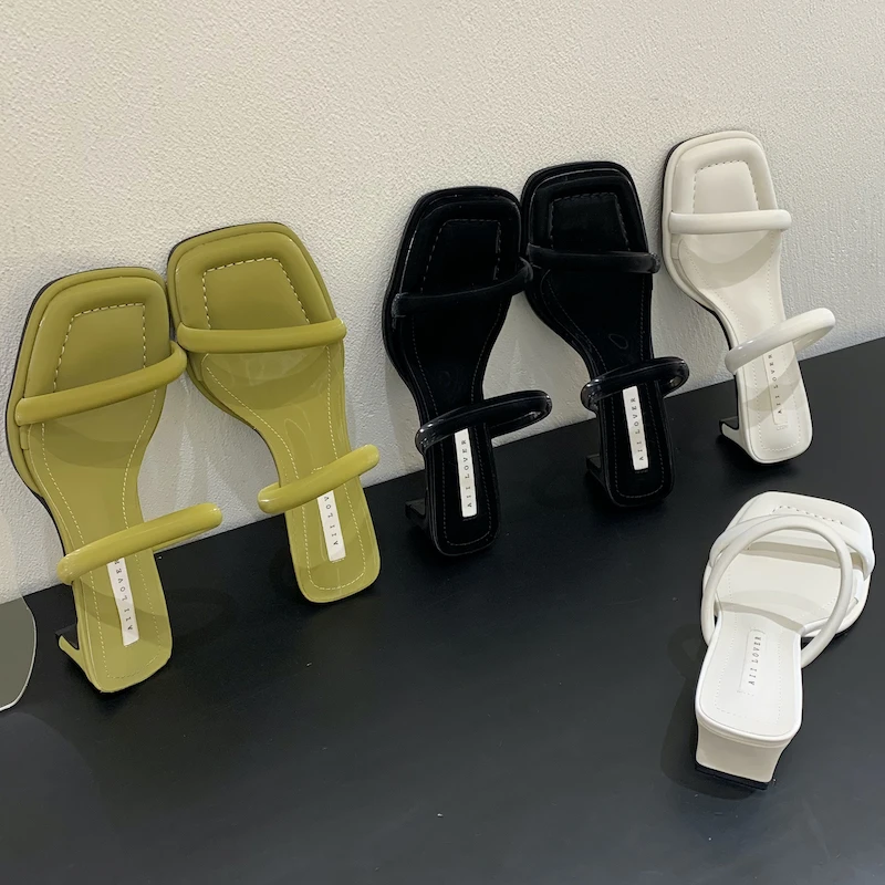 

Сандалии женские на высоком квадратном каблуке, элегантные туфли-слайды, пикантная обувь с узким ремешком, лето 2022