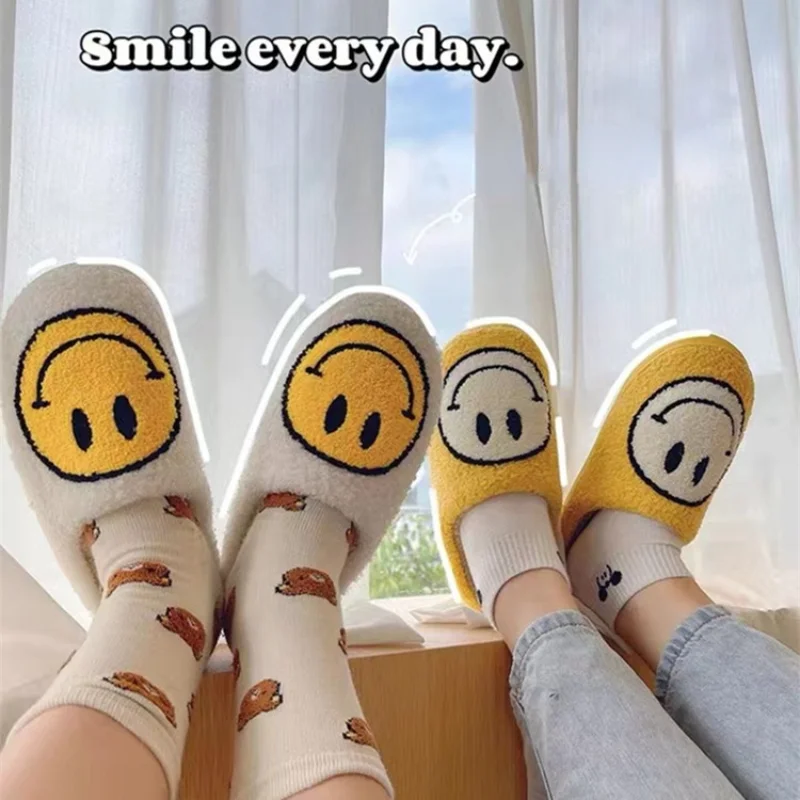 

Женские зимние пушистые меховые тапочки 2022, большие улыбки, тапочки для пола, Короткие Плюшевые флисовые плоские парные туфли, черная искус...