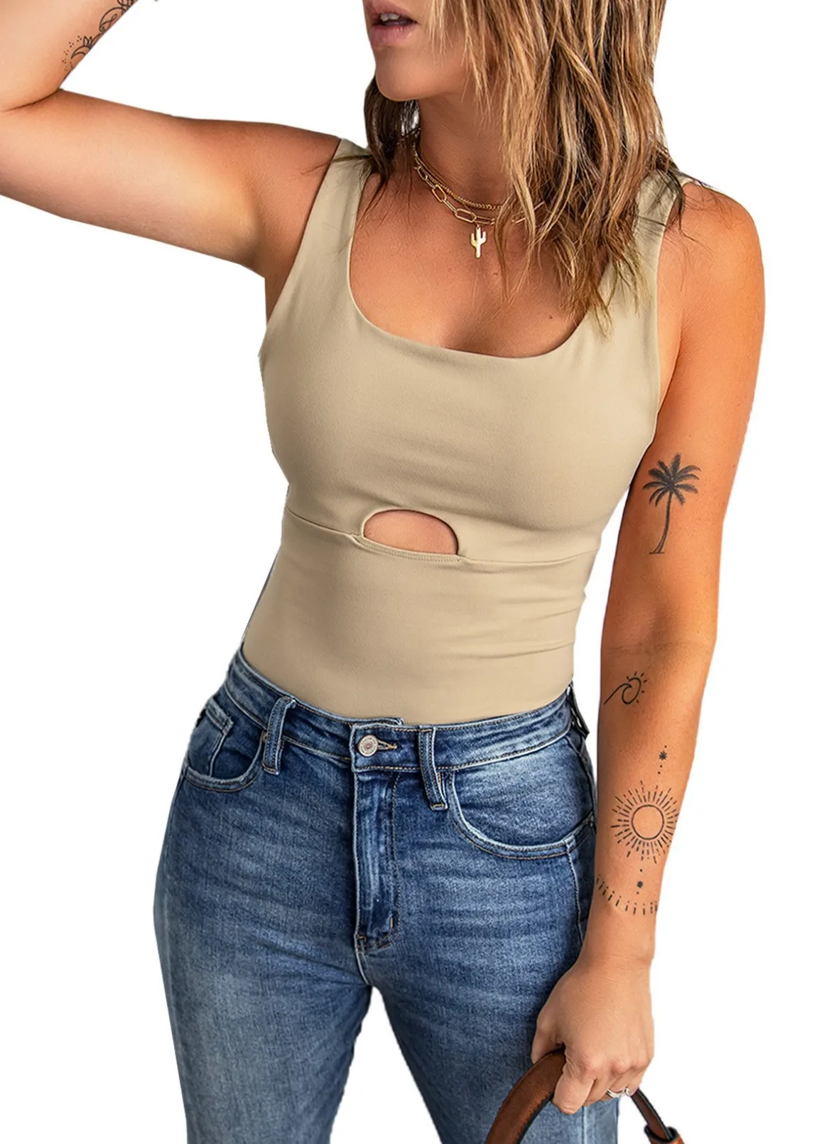 

2022 new high quality women's casual T-shirt