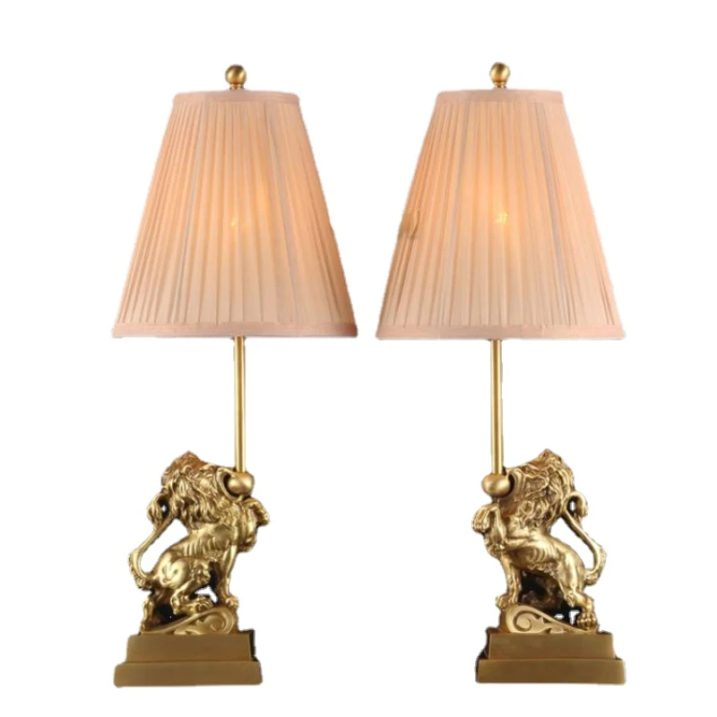 Настольная лампа OT9008, лампа для стола в античном стиле из латуни с Львом