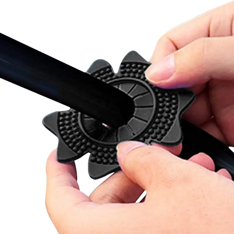 

Car Windshield Wiper Arm Bottom Hole Protective Cover Silicone For Prevent Debris Leaves Vehicle Accessories 2PCS