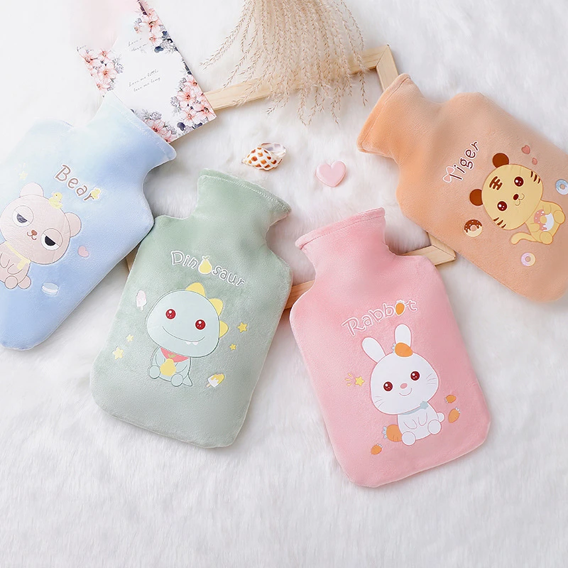 

Rubber HotWarm Water Bag Water-filling Hot-water Bag for Female Warm Belly Hands and Feet Keep on Hand Warmer Hot Water Bottle B
