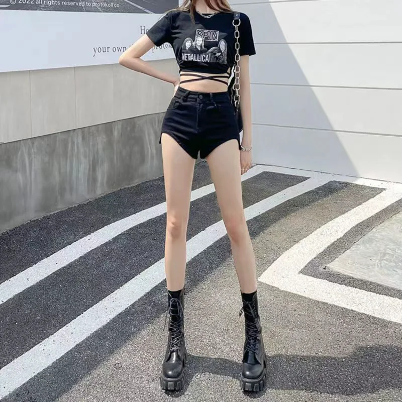 Summer 2023 Women's High-waisted Denim Shorts New Hot Pants Tight Elastic Pants