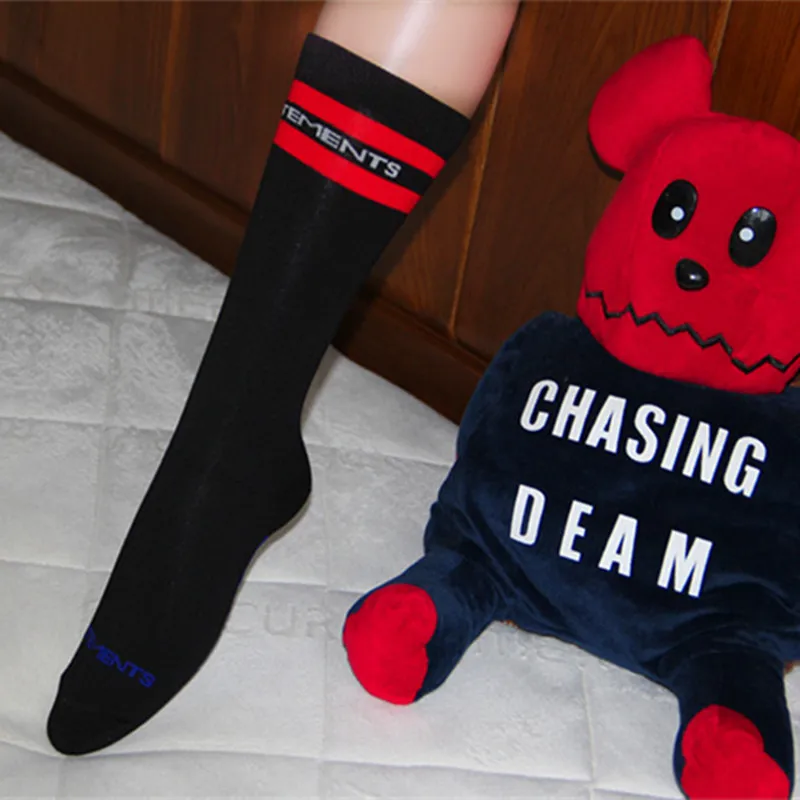 Мужские и женские спортивные носки VT черные белые