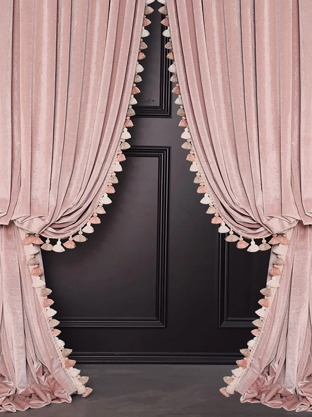 

Розовые бархатные шторы JESSANS