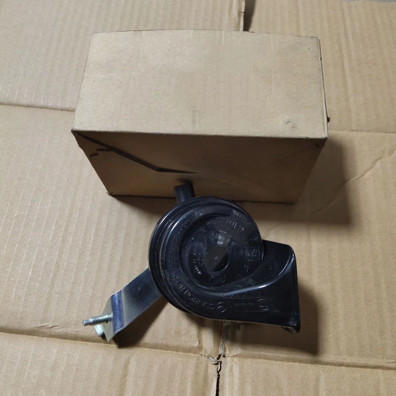 

Hex Nut and Flat Washer Horn bracket gasket b mw X3 E83 Horn tweeter horn bass Hex nuts tweeter cover