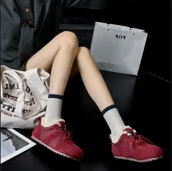 German Training Shoes Female Genuine Leather 2025 Winter New Flat Velvet Forrest Gump Women Casual Sneakers