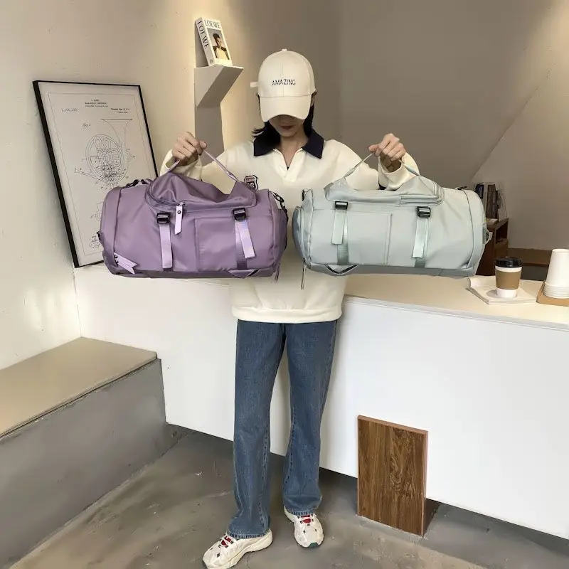 Travel bag for men and women, large capacity single shoulder crossbody sports and fitness bag, short distance travel bag luggage