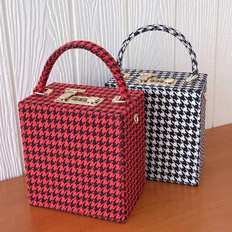 

2022 Red Knitted Women Top-Handle Houndstooth Square Shoulder Handbags Elegant Girls Shopping Small ClutchesWedding Party Purses