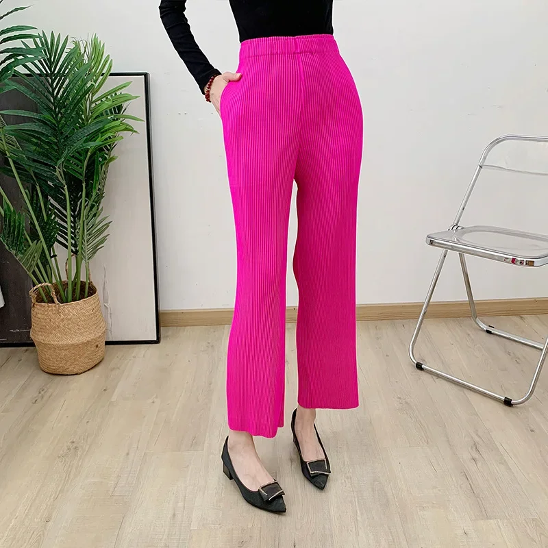 Плиссированные прямые брюки со складками женские повседневные новинка 2024