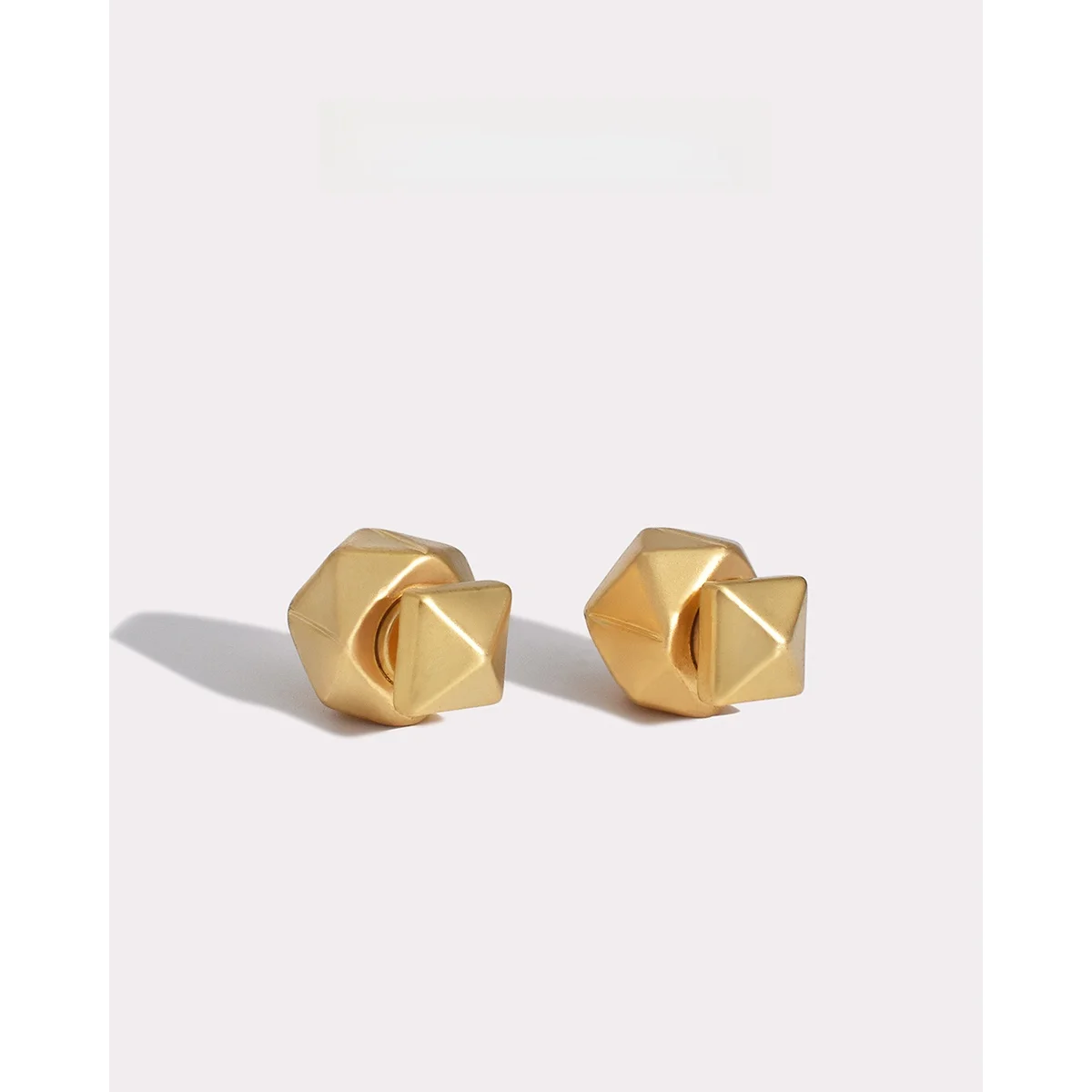 [Abromake] серьги-гвоздики с заклепками легкие роскошные уникальные серьги High Sense