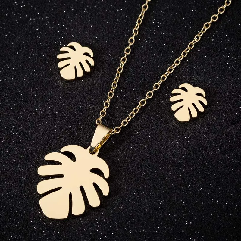 

Fashion Stainless Steel Banana Leaf Necklace Earrings Set Popular Fashion All-In-One Girl Banquet Party Set