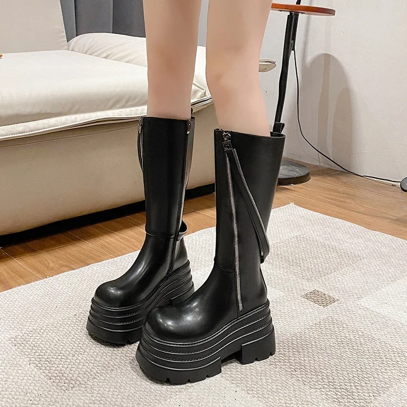 Женские мотоциклетные ботинки с толстой подошвой в форме пирамиды