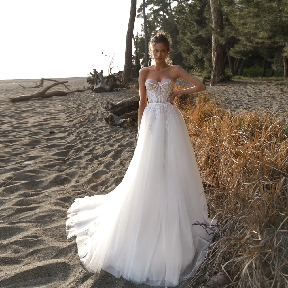 

Beach Lace Wedding Dresses Sweetheart Neck Sleeveless Bridal Gowns A-Line Floor-Length Pearls Sweep Train Robe De Mariee 2023