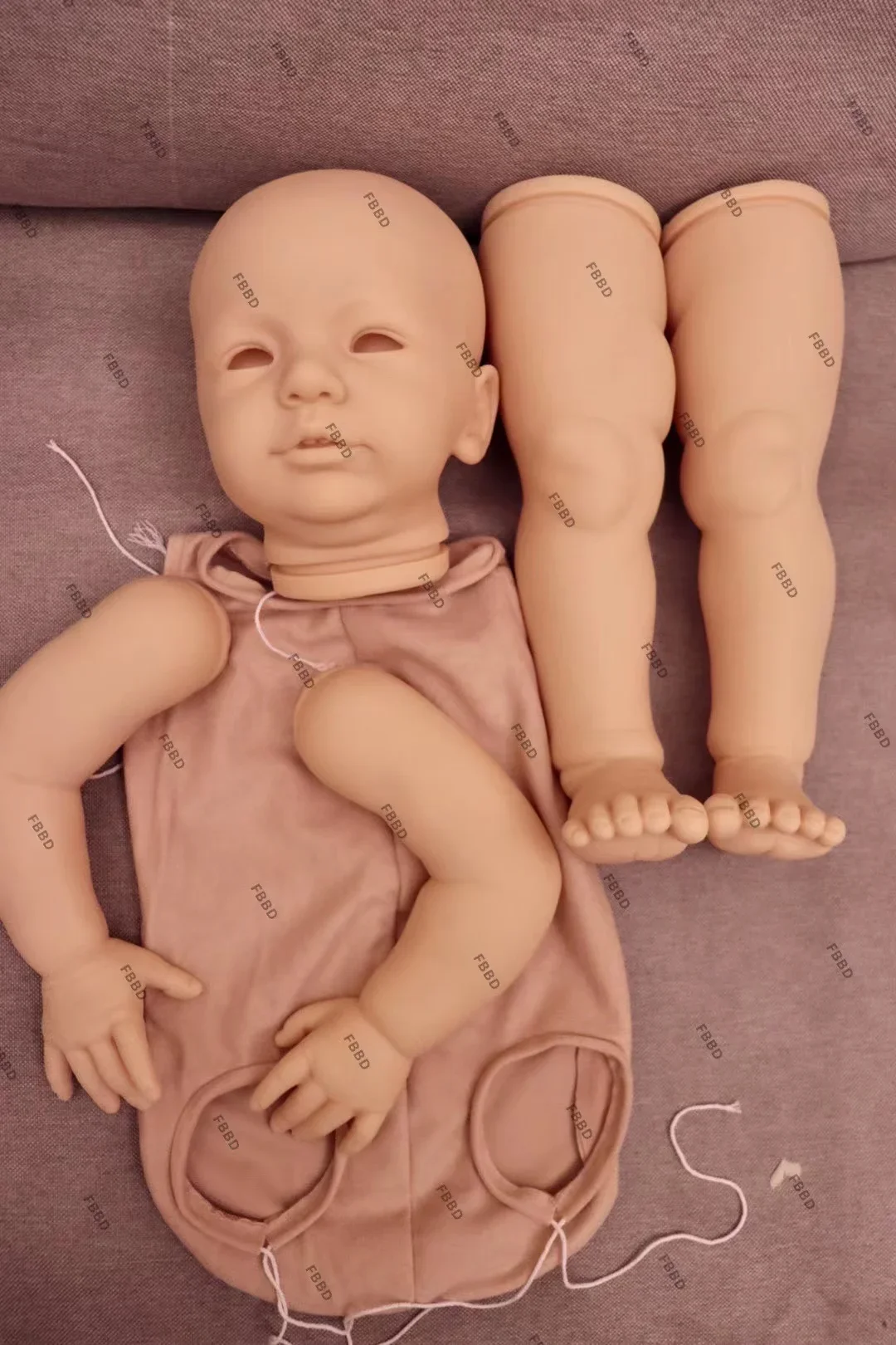 Фото EGO 30-дюймовые стоячие ножки Vito от Laura Tuzio Ross Reborn Baby Doll Неокрашенные комплекты Soft Touch с сертификатом №1