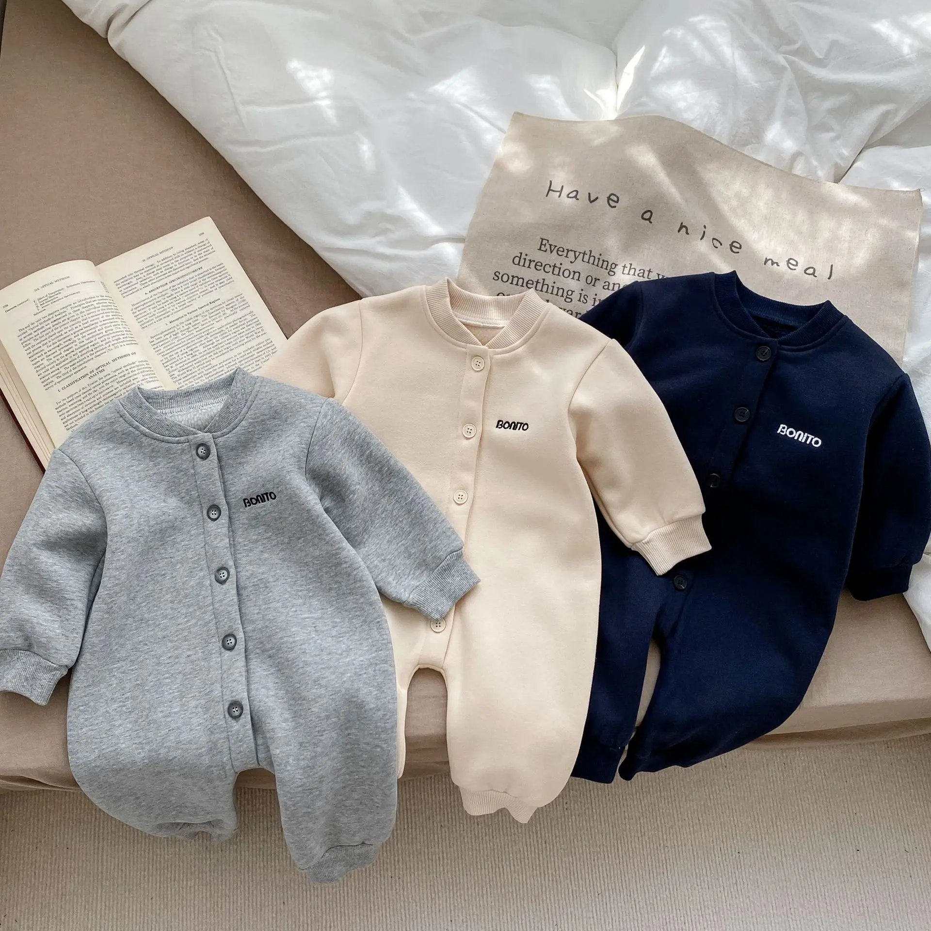 

Newborn Thickened Romper Winter Infant Baby Solid Color Fat Clothes Crawling Suit 0-2 Years Old Toddle Casual Plush Jumpsuit