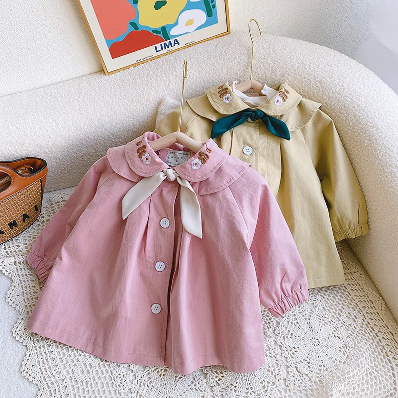 

2022 New Arrivals Spring Autumn Children Long Sleeve Embroidery Khaki Yellow Girls Windbreaker Child Tops Clothes 18M-7T