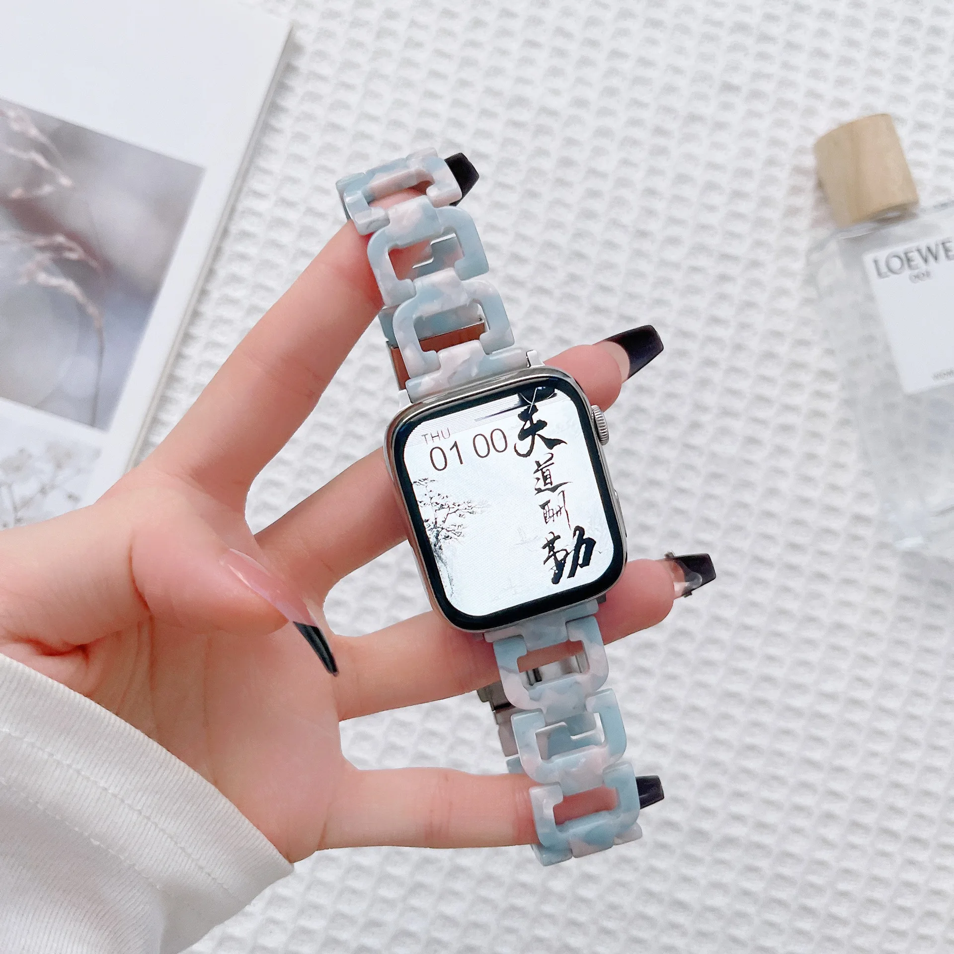 Resin Strap For Apple Watch 8 7 45mm 41mm 6/SE/5/4 44mm 40mm band wristband for iwatch Ultra 49mm 38 42mm woman bracelet correa