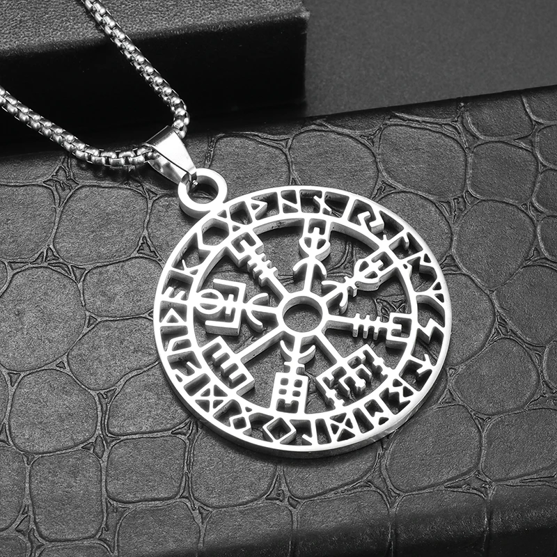 

Men's Latest Retro Fashion Creativity Viking Hollow Compass Rune Pendant Necklace Dominates Fashion Temperament Jewelry Gift