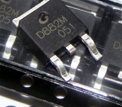 

30 шт. Оригинальный Новый 2SD882M 2SD882 D882 транзистор SOT-252 3A/40V длинный заряд CJ