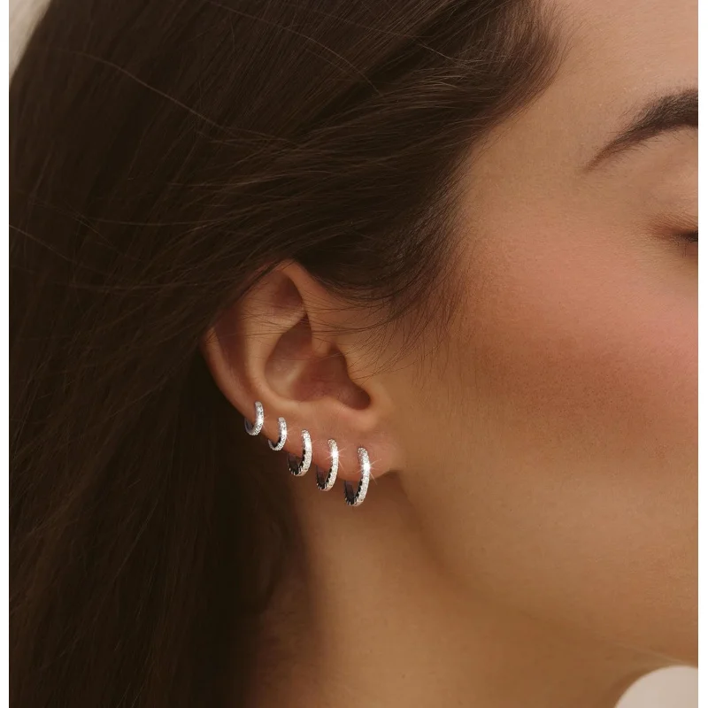 Кристалл из стерлингового серебра 925 пробы — украшенные гусеничными шпильками в