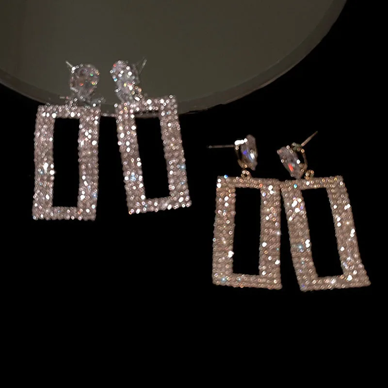 

Wedding Jewelry Luxury Clear Crystal Rhinestones Long Drop Earrings for Women Fashion Bridal Earrings High Quality