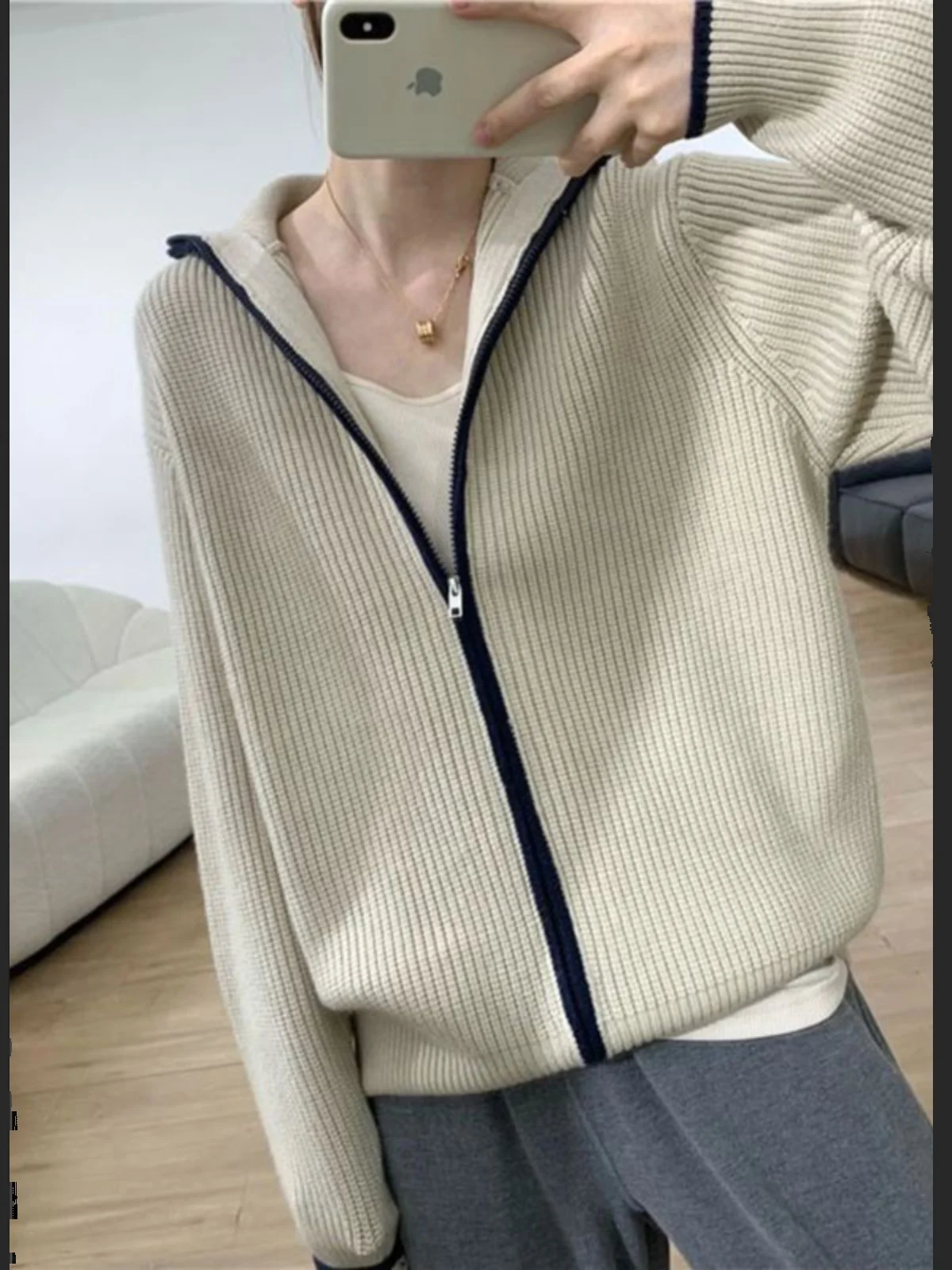 Натуральные товары белый воротник Girdear новинка 2024 осенний новый высокий