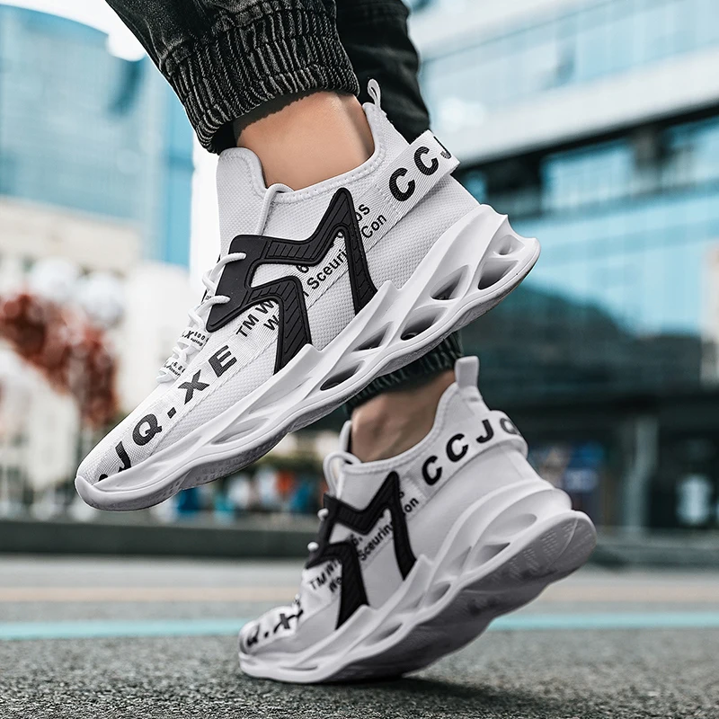 Mesh Blade Shoes Men Lace Up Cushion Casual Shoes Super Light Sports Trainers Flying Woven Breathable Man Tenis Shoes Big Size