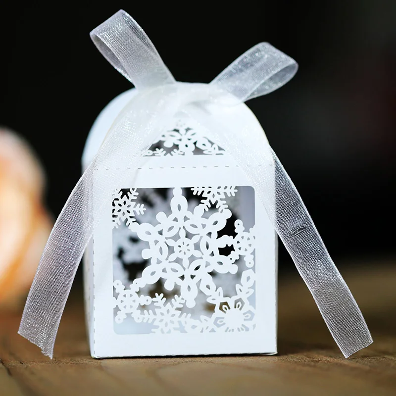 Carriage Favor Packaging Box With Xmas New Year Decoration Party Supplies