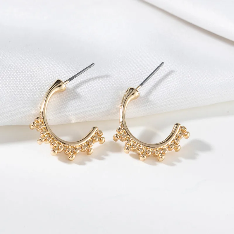 

Ovxxons 1 пара простые серебряные серьги-иглы нишевые дизайнерские свежие летние серьги темпераментные сетчатые красные серьги-гвоздики