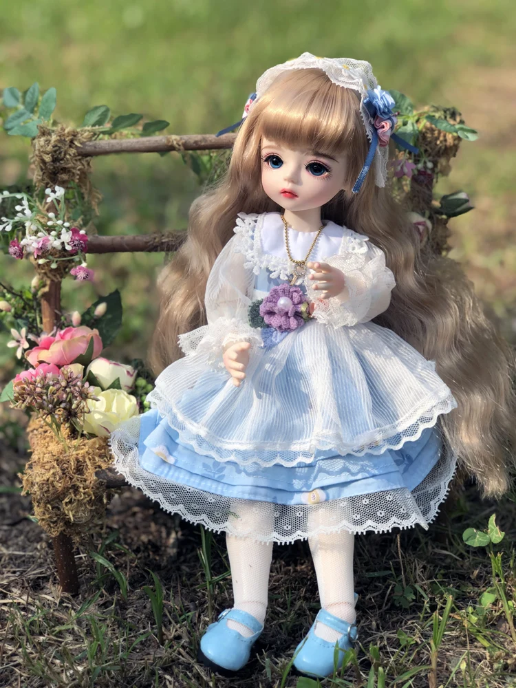 

Кукла шарнирная, 30 см, с синими туфлями