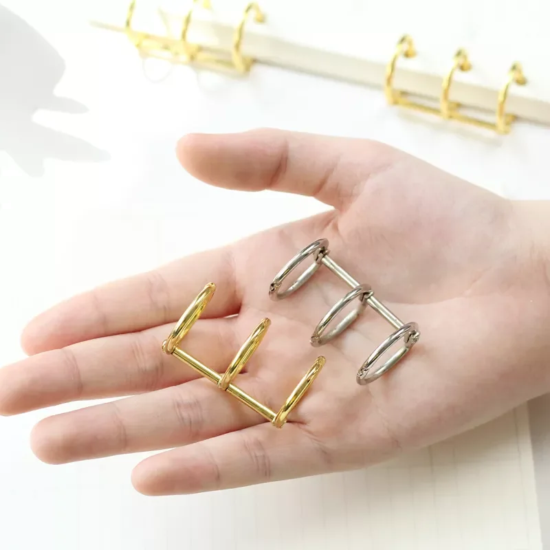

2PCS Retro Metal Loose Leaf Book Binder Hinged Ring Binding Rings Calendar Circle 3 Rings for Notebook Album Scrapbook Clips