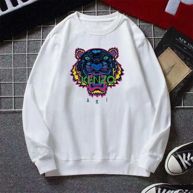 

Autumn and winter lion dance crewneck hoodie men long sleeve loose warm T-shirt men young men top