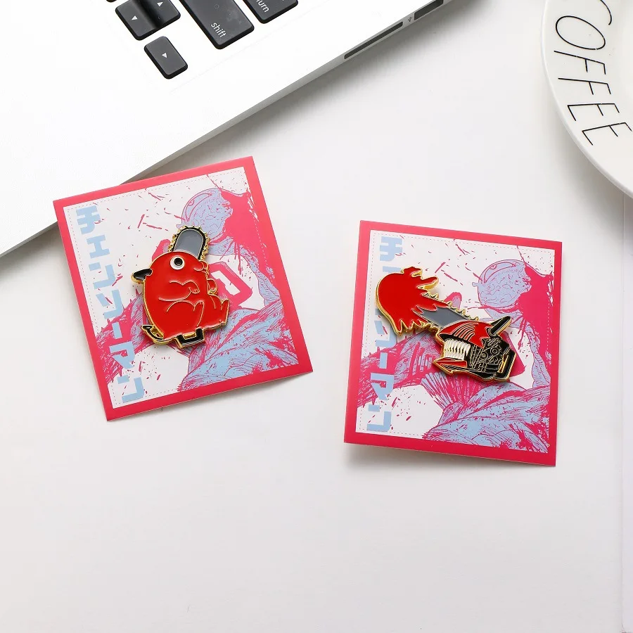 Эмалированные значки с бензопилой для мужчин и женщин Значки одежды заколки