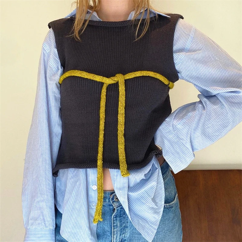 

Women Knitting Crop Tops Fashion Streetwear Solid Contrast Color Sleeveless Round Neck Side Split Sweater Vest 4 Colors
