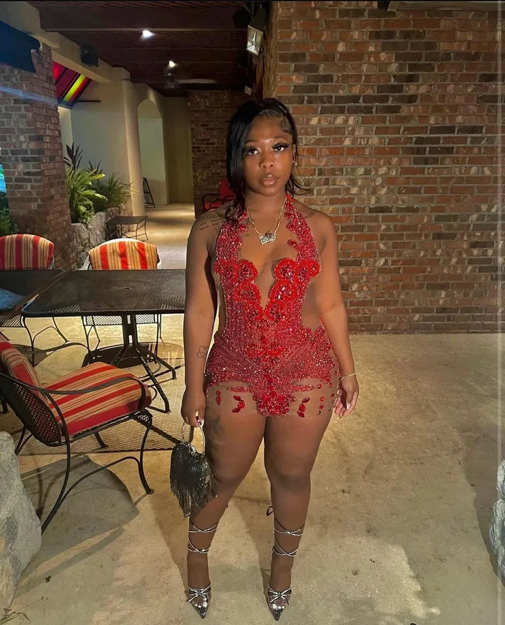 Рисунок 2 - Прозрачное Сетчатое женское платье в африканском стиле