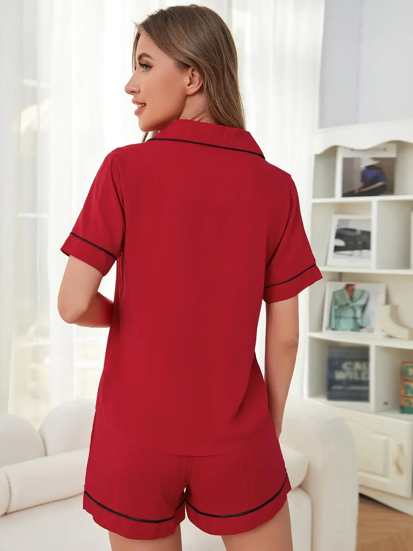 Монохромный женский пижамный комплект топ с короткими рукавами и шорты