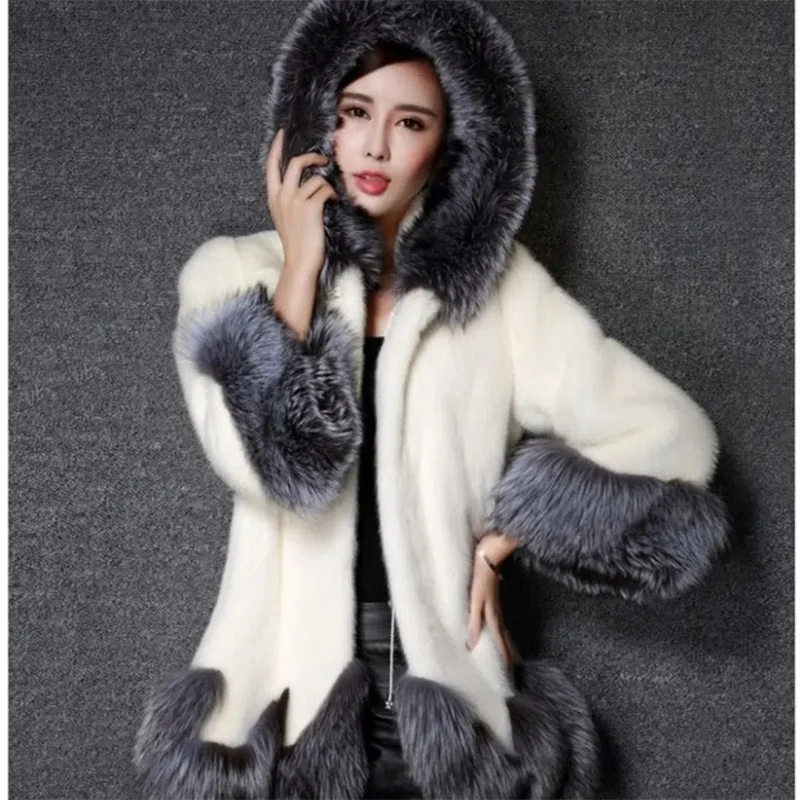 

Promotion Fur 2023 New Fashion Patchwork Imitation Mink Fox Fur Women's Coat Slim-Fitting Hooded Long Women's Coat Commute X0557
