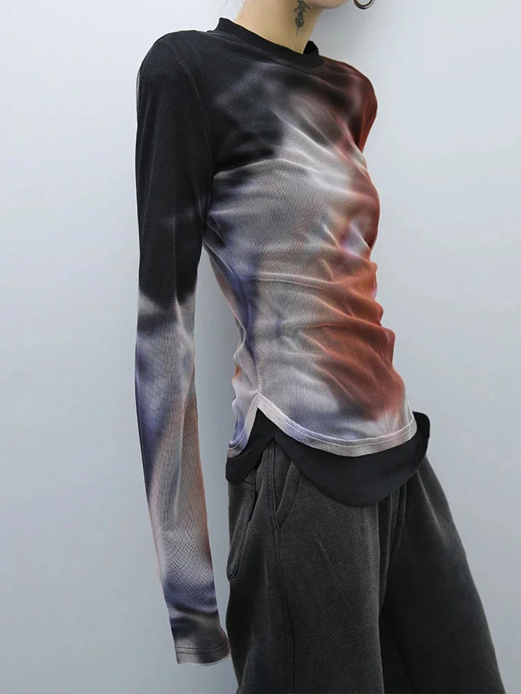 

Женская футболка с градиентным принтом, с длинным рукавом